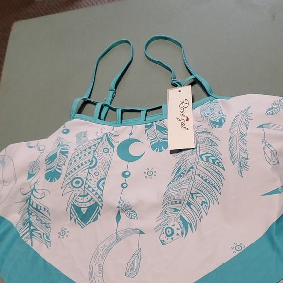 Bathing suit - Picture 4 of 4